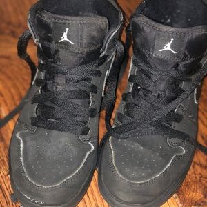 Nike Air Jordan RARE Retro 1 Mid
